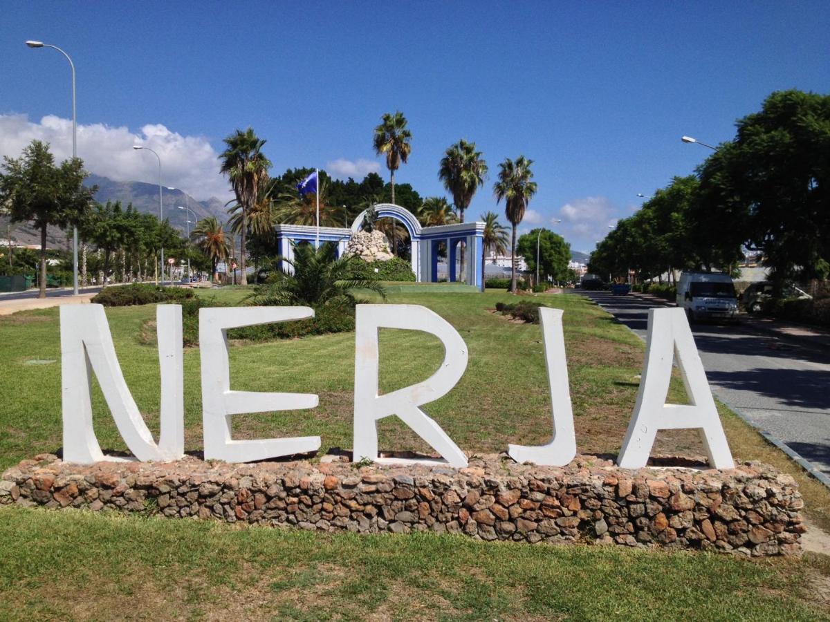 Casa Wahl Villa Nerja Exteriör bild