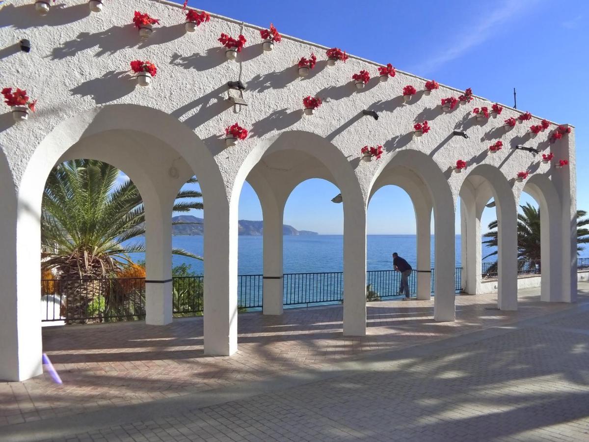 Casa Wahl Villa Nerja Exteriör bild